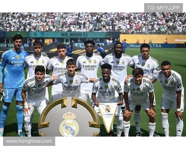 巴黎圣日耳曼:从足球巨星到全球品牌的崛起之路